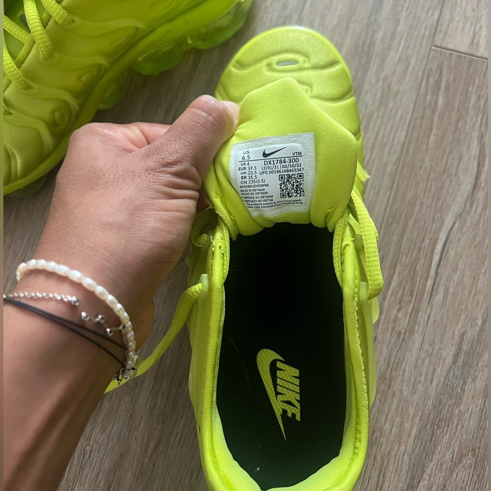 NIKE air VaporMax Plus tennis ball women’s sneakers - Picture 7 of 9